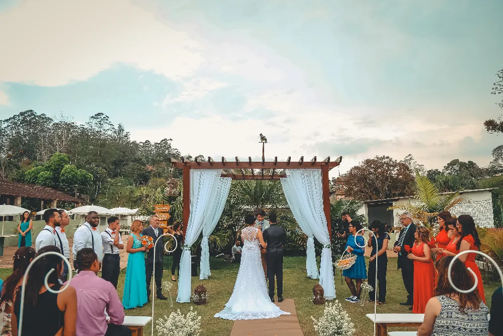 Intimate wedding couple